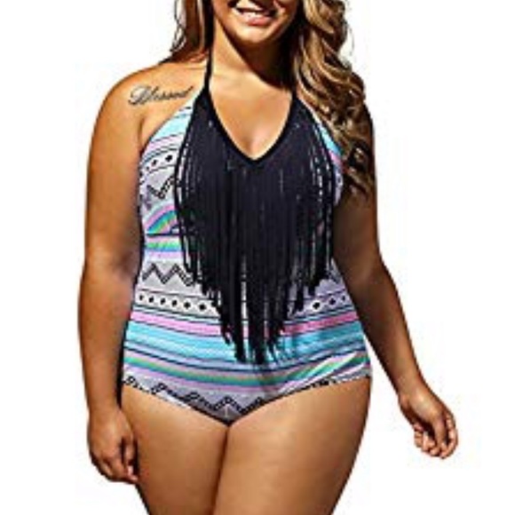 Plus size Swimsuit - Picture 2 of 2